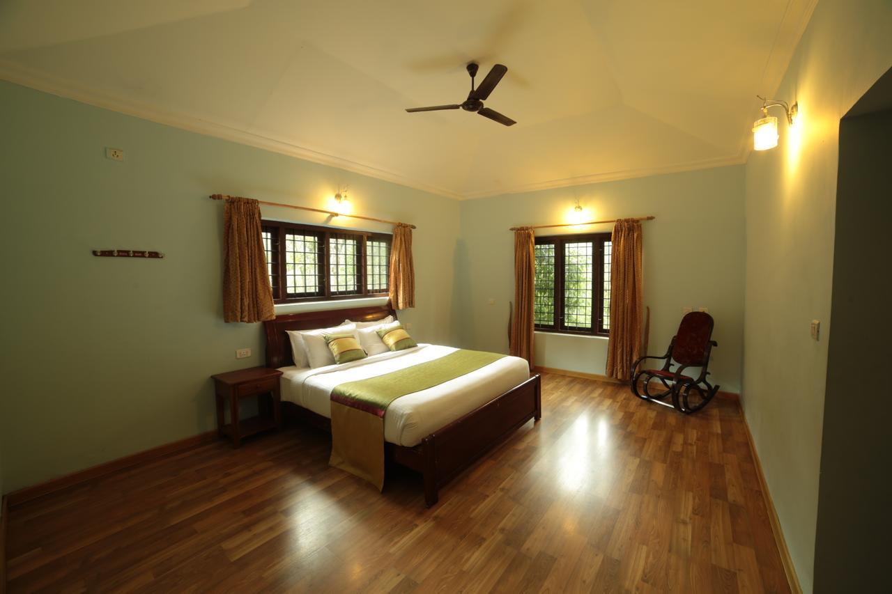 ดีป วูด รีสอร์ต Hotel มุนนาร์ ภายนอก รูปภาพ